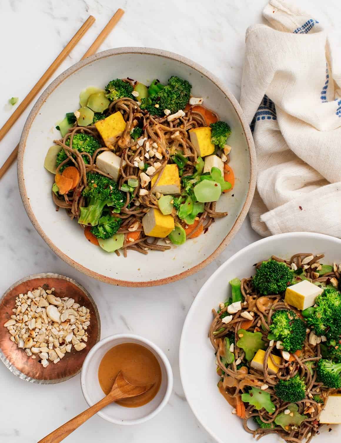 Cashew Broccoli Soba Noodles - easy dinner recipes
