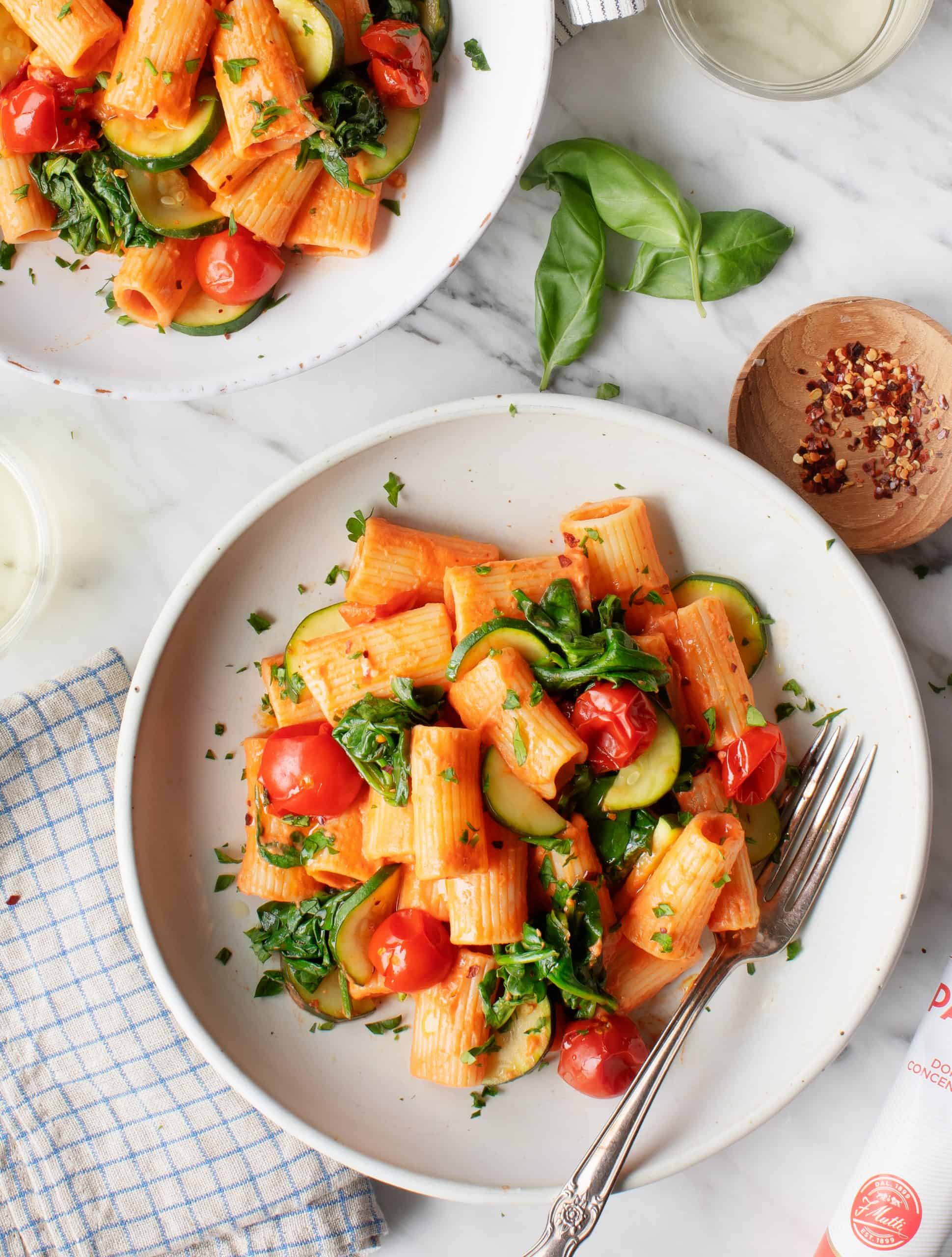 Creamy Pasta Pomodoro - easy dinner ideas