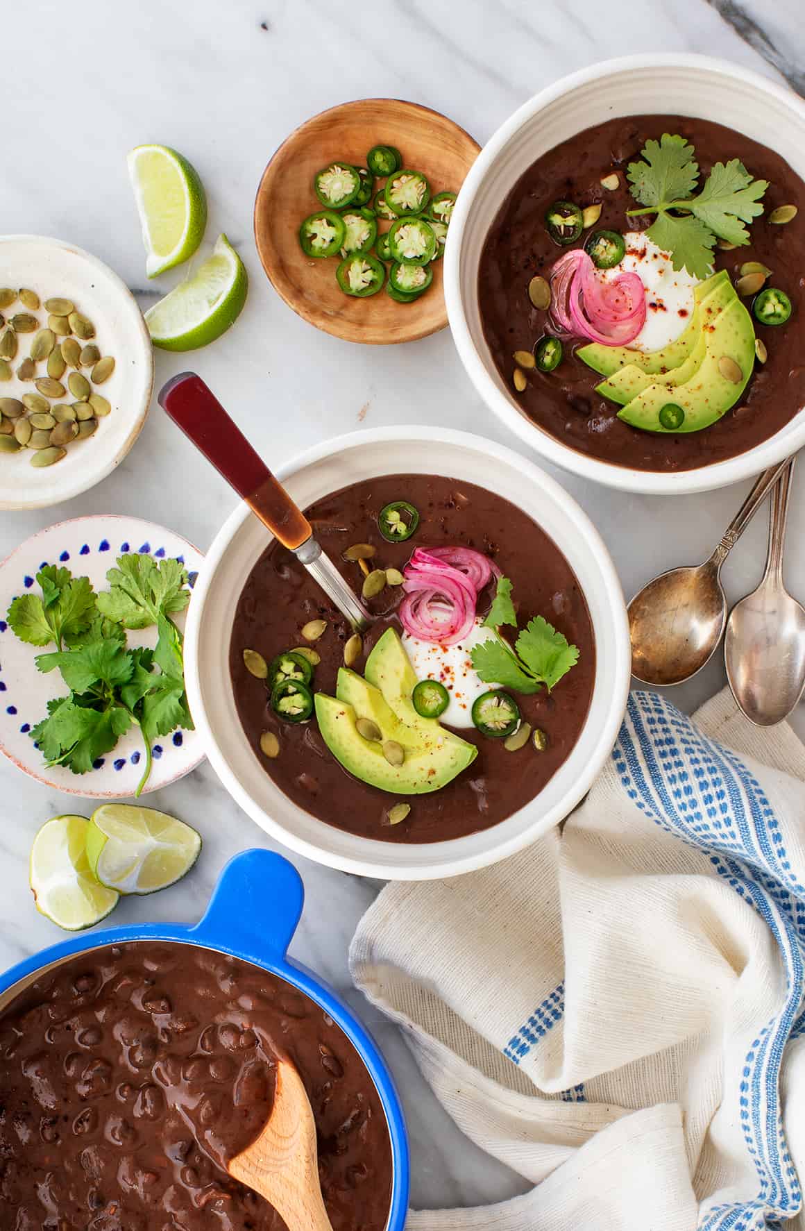 Black bean soup with avocado and pickled onions - easy dinner ideas