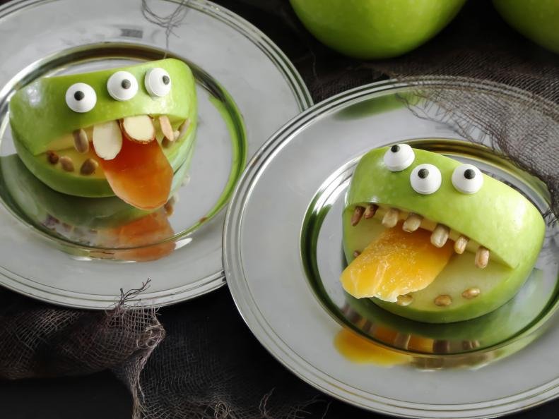 Easy Appetizer: Cheesy Eyeballs