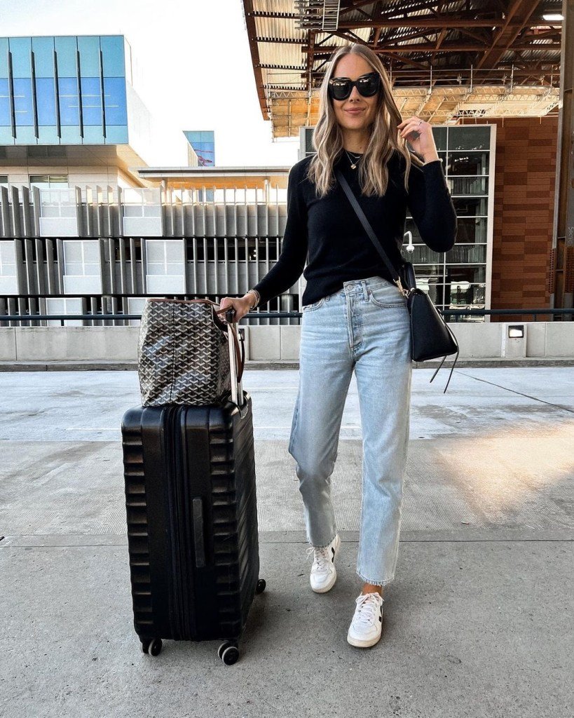 AIRPORT OUTFITS