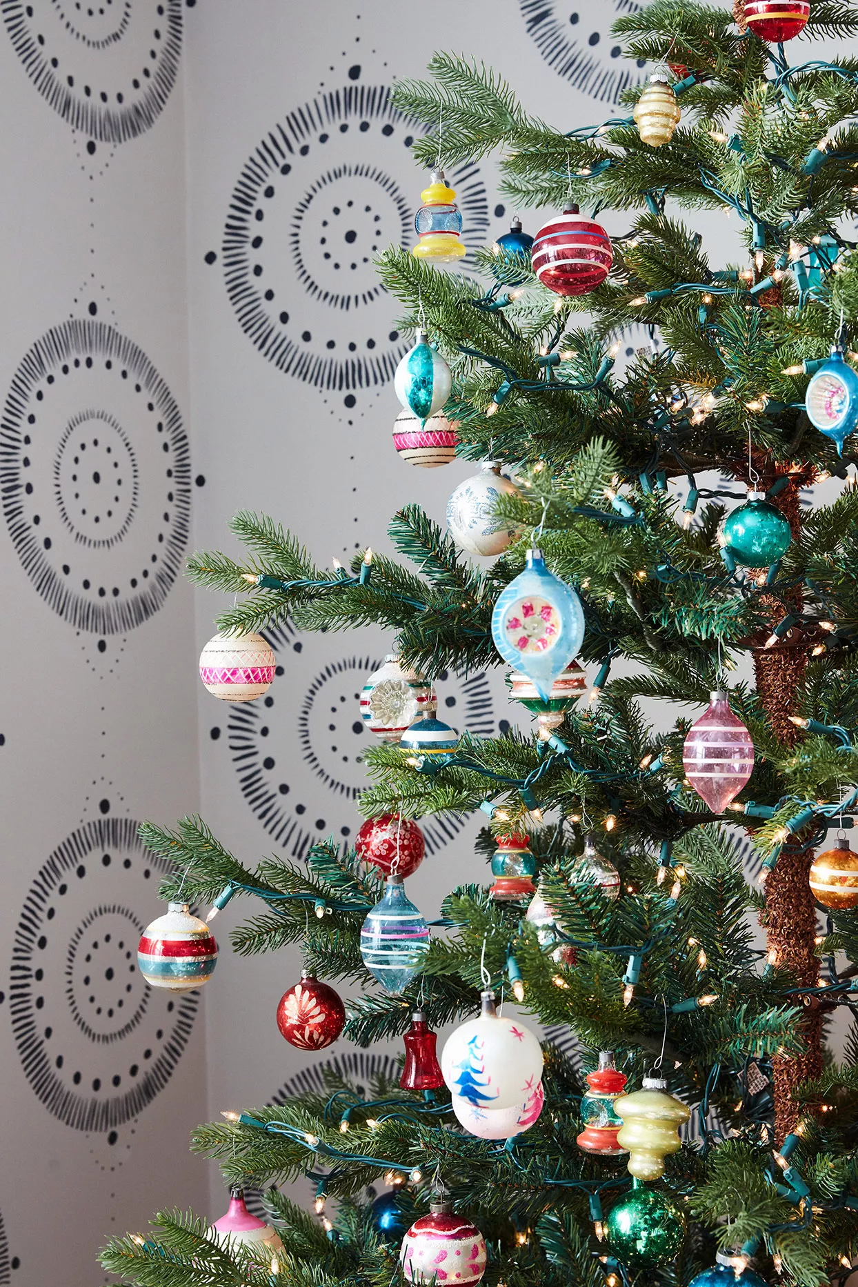 christmas tree with ornaments