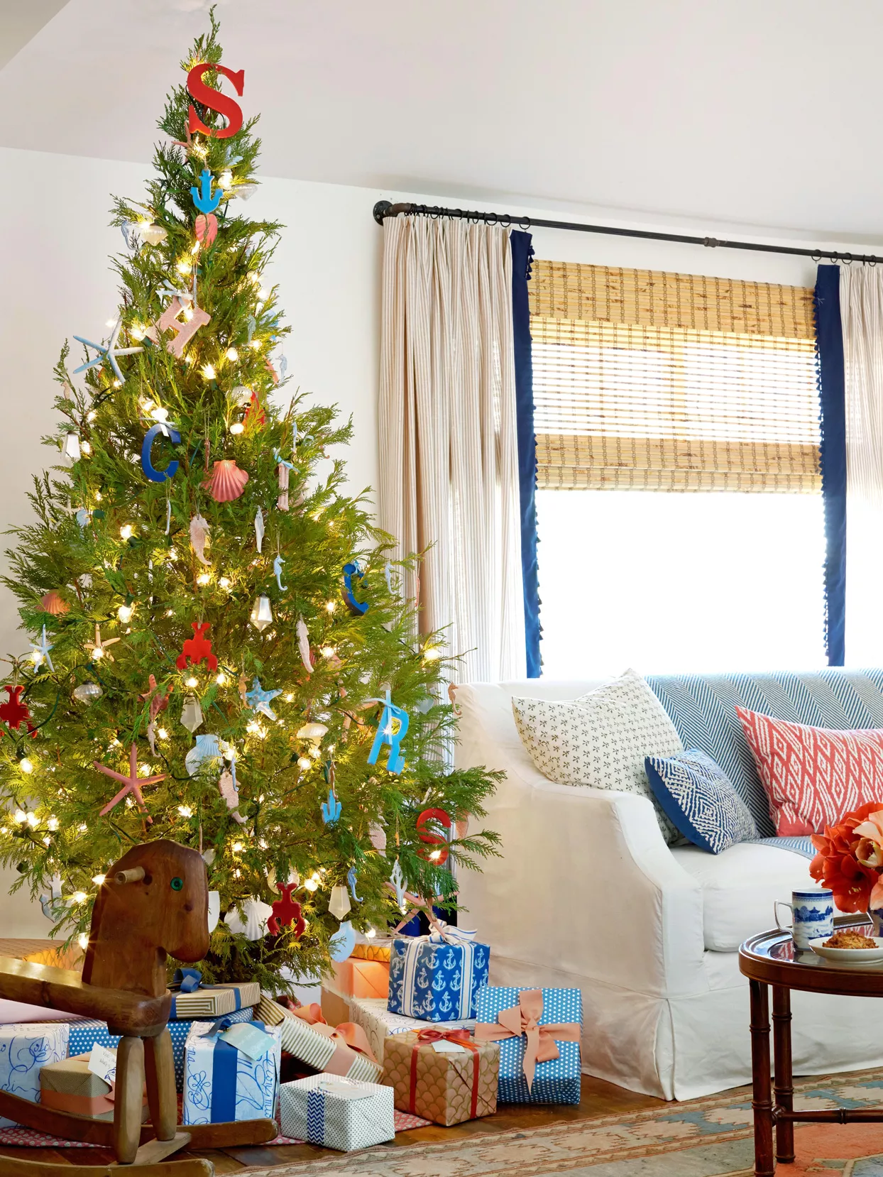 Coastal Christmas Tree