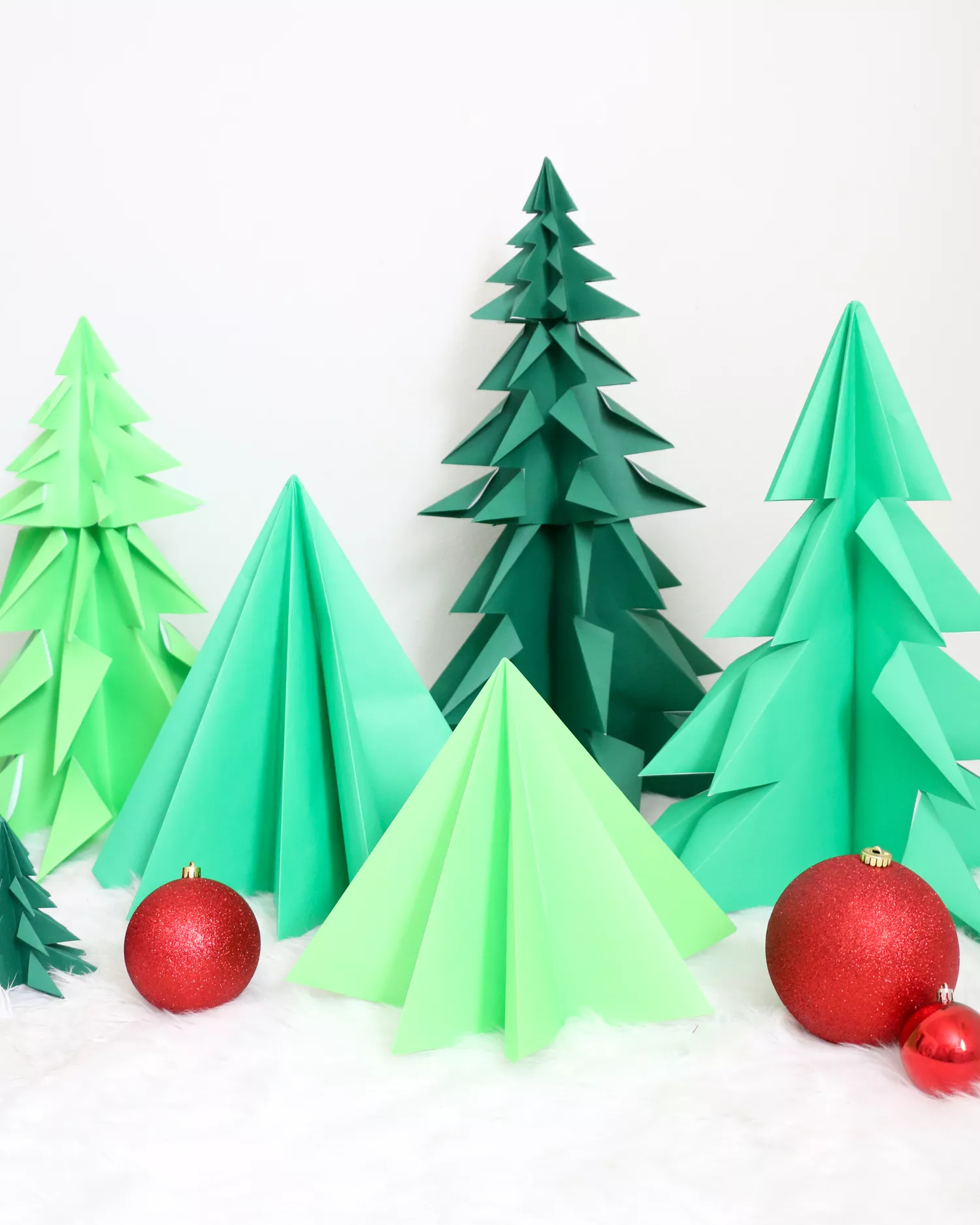 Group od origami trees