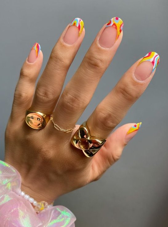 groovy almond nails